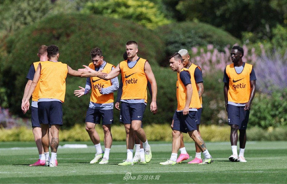 并用实际行 并用实际行