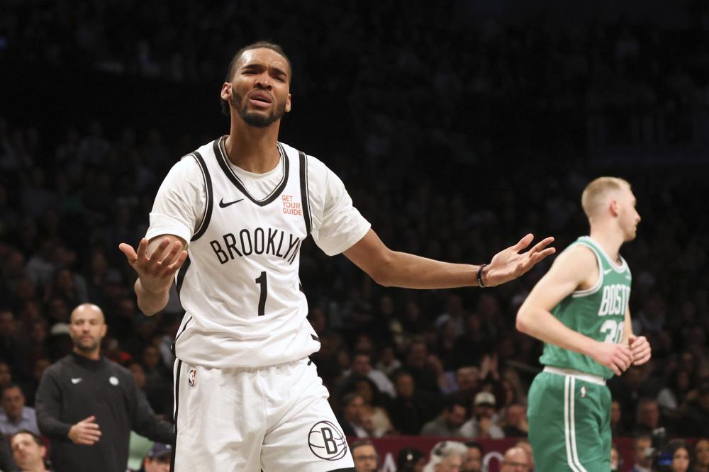 表现有多突 表现有多突