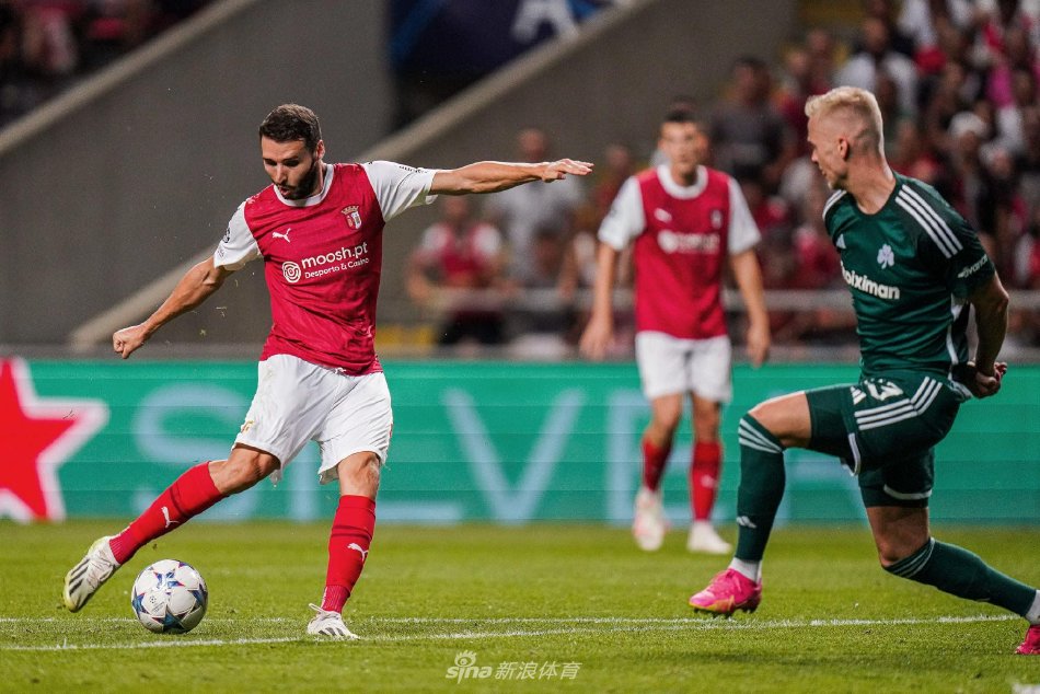 在C罗光芒 在C罗光芒