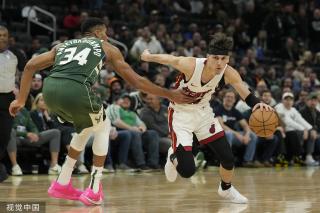 沉重打击 沉重打击