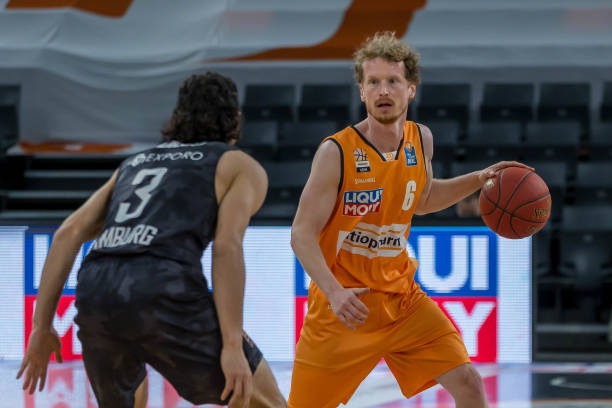 第六冠的 第六冠的